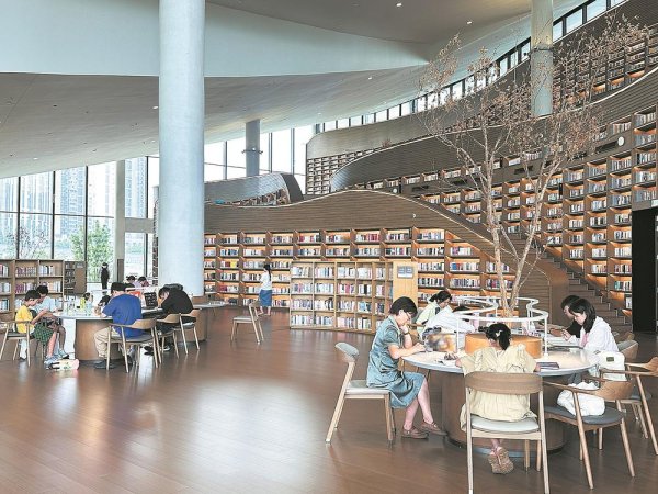 荣耀配资 图书馆：管理以柔性劝导为主 读者：可引入智能座位系统